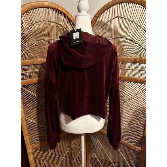 Fashion Nova women’s hoodie medium maroon burgundy Cropped sweatshirt Velour NEW - Picture 4 of 6